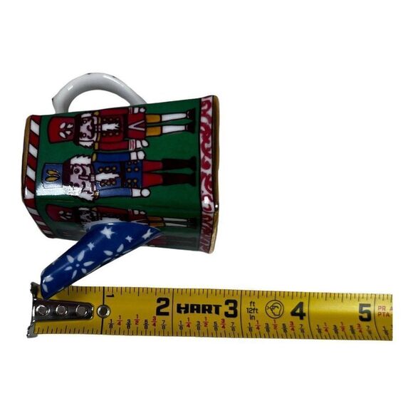 Vintage Miniature 3" Christmas Teapot Toy Soldier Ceramic Holiday Decor Doll - Picture 5 of 5